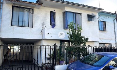 Casa En Venta De 4 D 3 B - Ciudad Satélite - Maipu