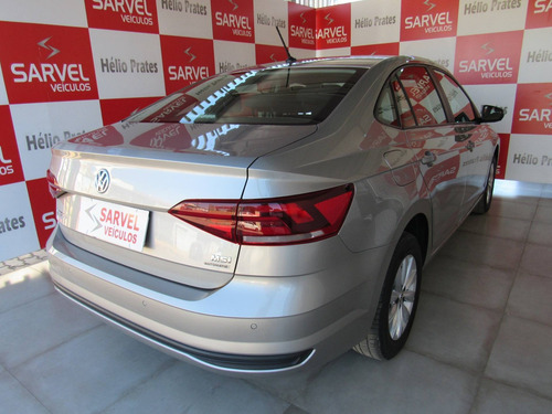 Imagem 3 de 13 de Volkswagen Virtus 1.6 Msi Total Flex Automático