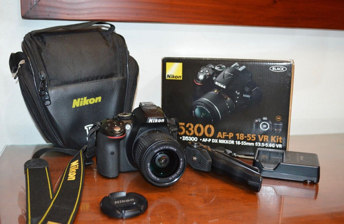 Camara Nikon D5300,lente 18-55mm,con  Memoria ,estuche, Trip