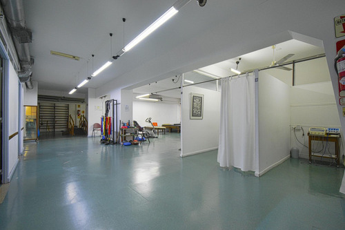 Venta Oficina Multifuncion En Recoleta