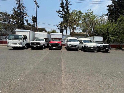Renta Camioneta De Carga