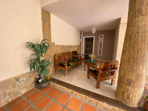 Imagen 23 de 23 de Casa En Venta En Santa Sofia Calle Cerrada Mls# 21-17668