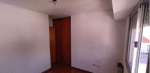 Imagen 15 de 16 de Ph En Venta - 1 Dormitorio 1 Baño 35mts2 - Berisso