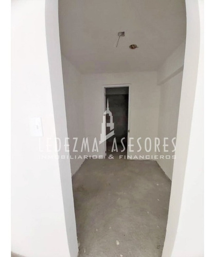 Imagen 9 de 10 de Apartamento Ubicado En Resd. Arivana Suites