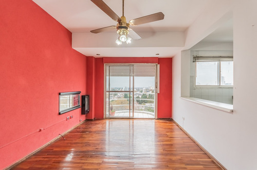 Imagen 3 de 30 de Departamento.venta.2 Ambientes Desocupado Con Cochera Incluida En El Precio.banfield.
