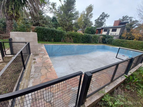 Imagen 9 de 30 de Casa 4 Ambientes Venta Villa Udaondo Ituzaingo
