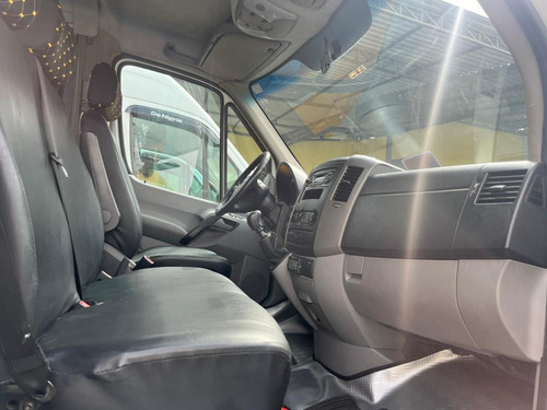 Mercedes-Benz Sprinter Van 311 Escolar 28 Lugares Ônibus