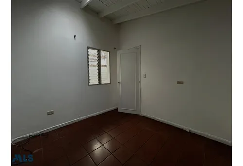 Casa En 2do Piso Con Espacios Amplios(mls#252985)