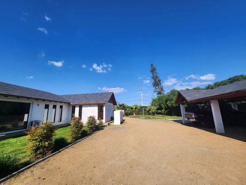 Se Vende Parcela Con 2 Casas Comuna Isla De Maipo