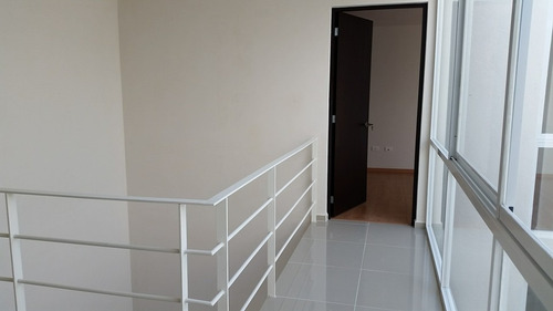 Casa Misión San Joaquín, Atrás De Plaza Constituyentes, 3 Recámaras, Recámara Con Baño En Planta Baja Y Recámara Principal Con Vestidor