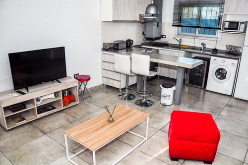 Imagen 2 de 12 de Departamento Chic En El Corazón De Mendoza