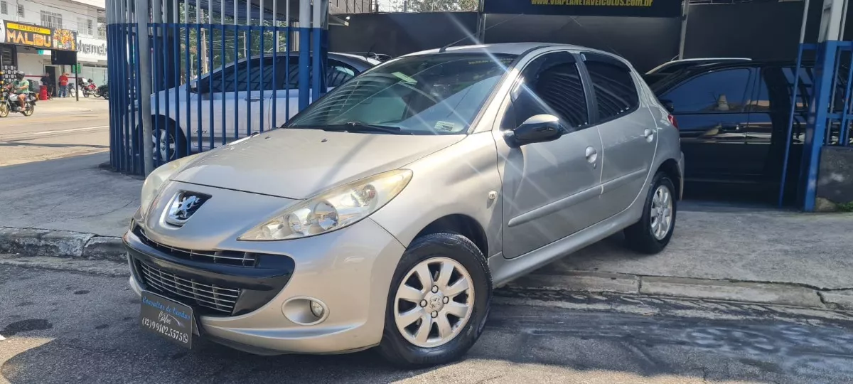 Peugeot 207 1.4 Xr Sport Flex 5p