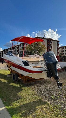 Lancha Ventura 230 Yamaha 250 Hp 4 Tempos Completa!