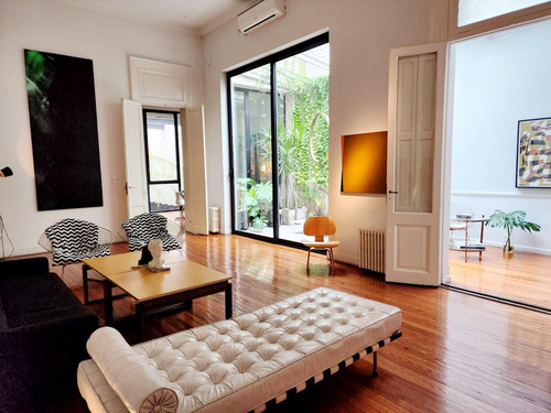 Exclusiva Residencia En San Telmo Con Local Comercial