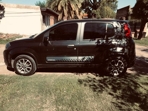 Fiat Uno Sporting 1.4n 8v 5 Ptas. Mt / Nafta / 2015