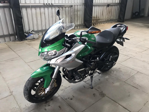 Moto Mv Agusta F4 - Benelli 1200