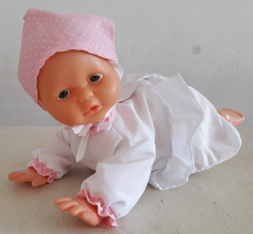 Bebé Bebote Muñeca Conny Gateadora Cariñitos (Usado)