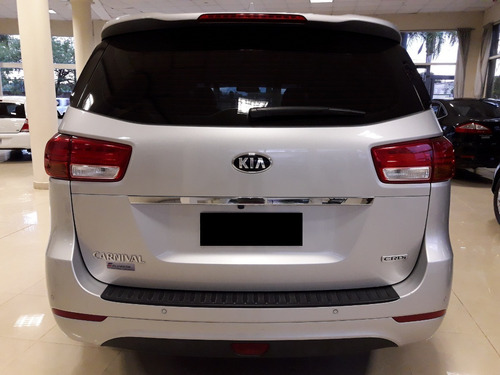 Kia Carnival Premium - 2018 - 18.000km!!!