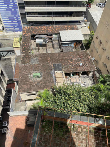 Imagen 26 de 30 de Altamira Edificio Para Remodelar O Hotel Frente A La Plaza