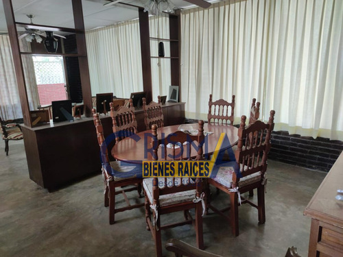Casa En Venta Muy Cerca De La Playa