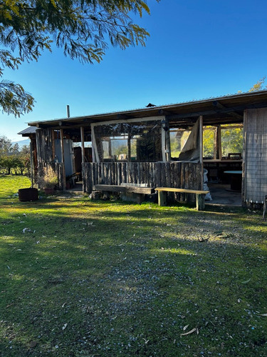 Se Vende Parcela Con 2 Cabañas - Puente Negro, San Fernando