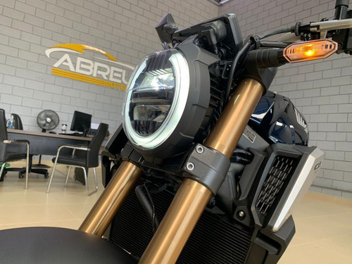 Imagem 7 de 9 de Cb 650r
