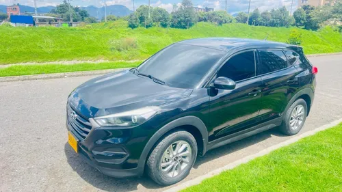 Hyundai Tucson 2.0 Gl Advance 4x2
