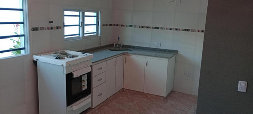 Departamento En Venta - 2 Dormitorios 3 Baños - Cochera - 187mts2 - Villa Udaondo