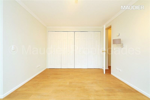 Departamento En Venta De 3 Dorm. En Vitacura