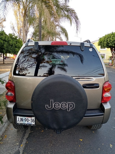Jeep Liberty Renegabe Piel Cd Abs Qc 4x4 At 2003