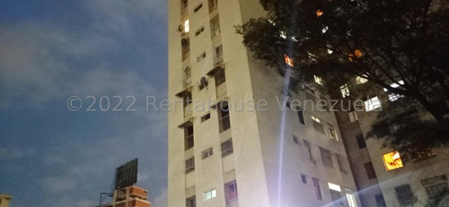 Apartamento En Venta Colinas De Bello Monte Mls #23-14138, Caracas Rc 001  