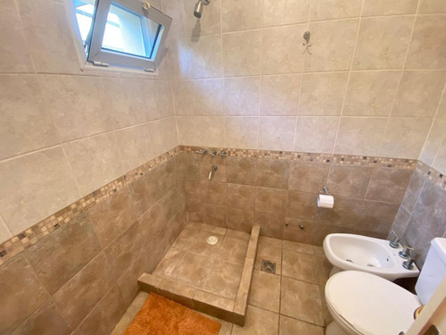 Imagen 15 de 30 de Venta Con Renta | Casa De Dos Plantas | Lote Interno | Cul De Sac - Santa Teresa, Villanueva