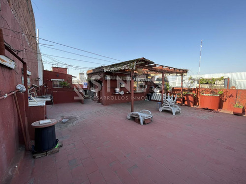 Depósito 430m2 - Perdriel 3540 - San Martin Centro