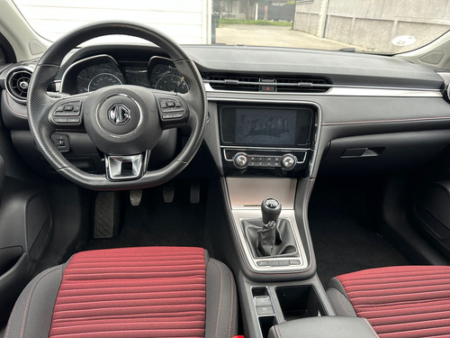 MG MG6 1.5T Com Mt