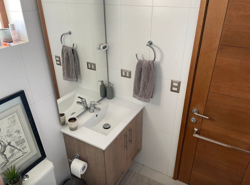 Departamento De 2 Dorm. En Arriendo Con Inmejorable Ubicació