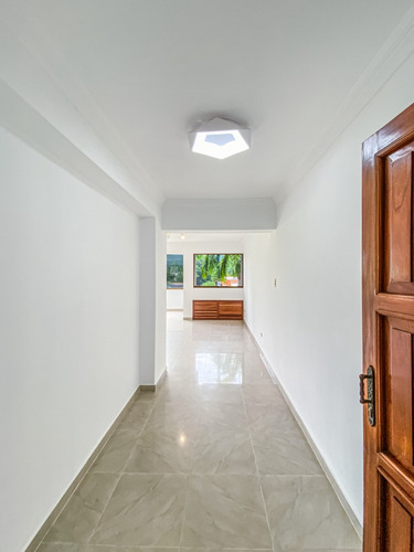 Yosmar & Fernando Apartamento Moderno En Alquiler En La Viña Res Isla Dorada