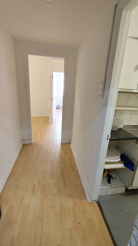 Céntrico / Huerfanos / Portal Edwars/ Impecable/ 2d+1b