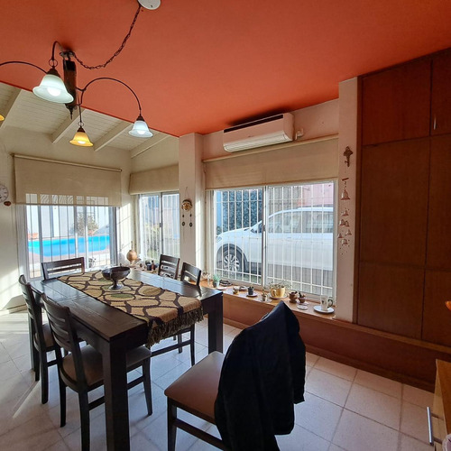 Vende Casa De 2 Habitaciones En Córdoba Al 700