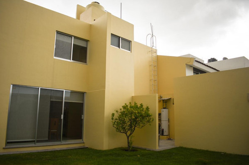 Imagen 24 de 30 de Casa En Venta Frac. En Jardines De Zavaleta