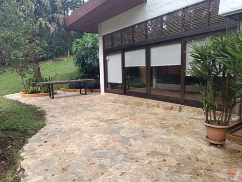 Casa En Arriendo Ubicada En Rionegro Sector Llanogrande (16007).