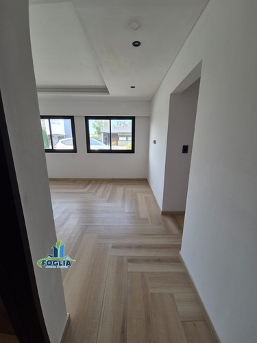 Casa Venta Barrio Santa Rita A Estrenar