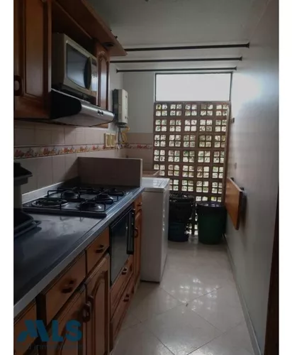 Apartamento Con Excelente Ubicación(mls#246100)