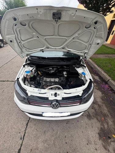 Volkswagen Gol Trend 1.6 Sportline 101cv