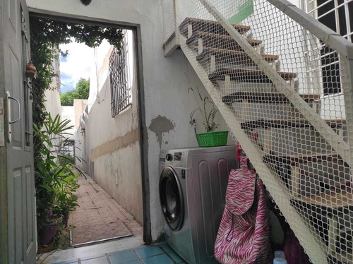 Imagen 4 de 18 de Depto.tipo Casa De 4 Ambientes En Venta En Barrio Santa Rita