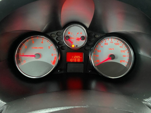 Imagem 11 de 15 de Peugeot 207 1.4 Xr 2012/2012