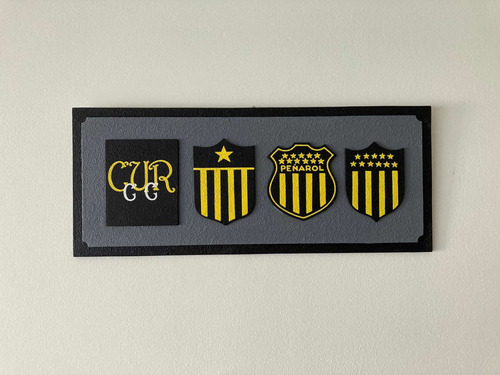 Cuadros De Madera Con Escudos De Peñarol 