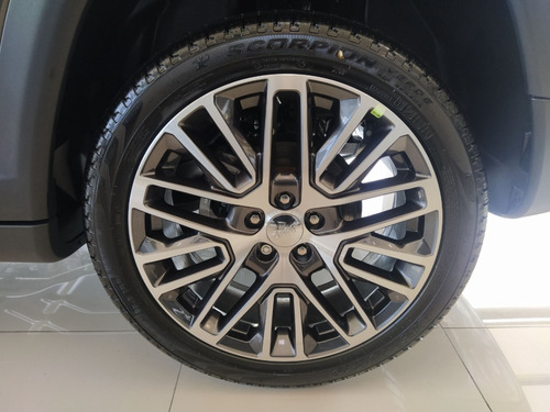 Imagen 4 de 16 de Jeep Compass Sport Turbo 2023