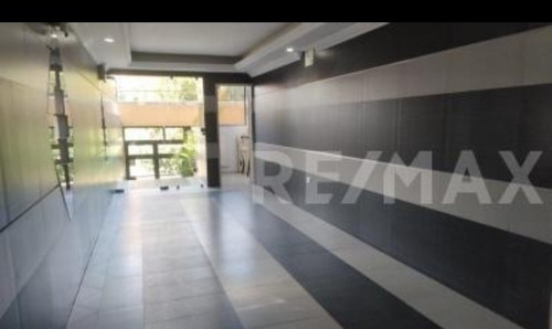 Imagen 2 de 15 de En Venta Bonito Apartamento En La Urb La Soledad
