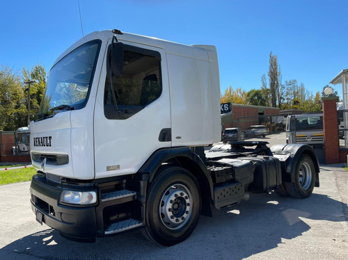 Renault 320 Premium 2007 Tractor Con 700.000km Rentaltrucks