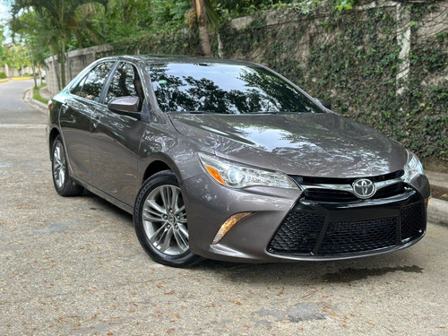 Imagen 3 de 15 de Toyota Corolla Se 2015 Americana